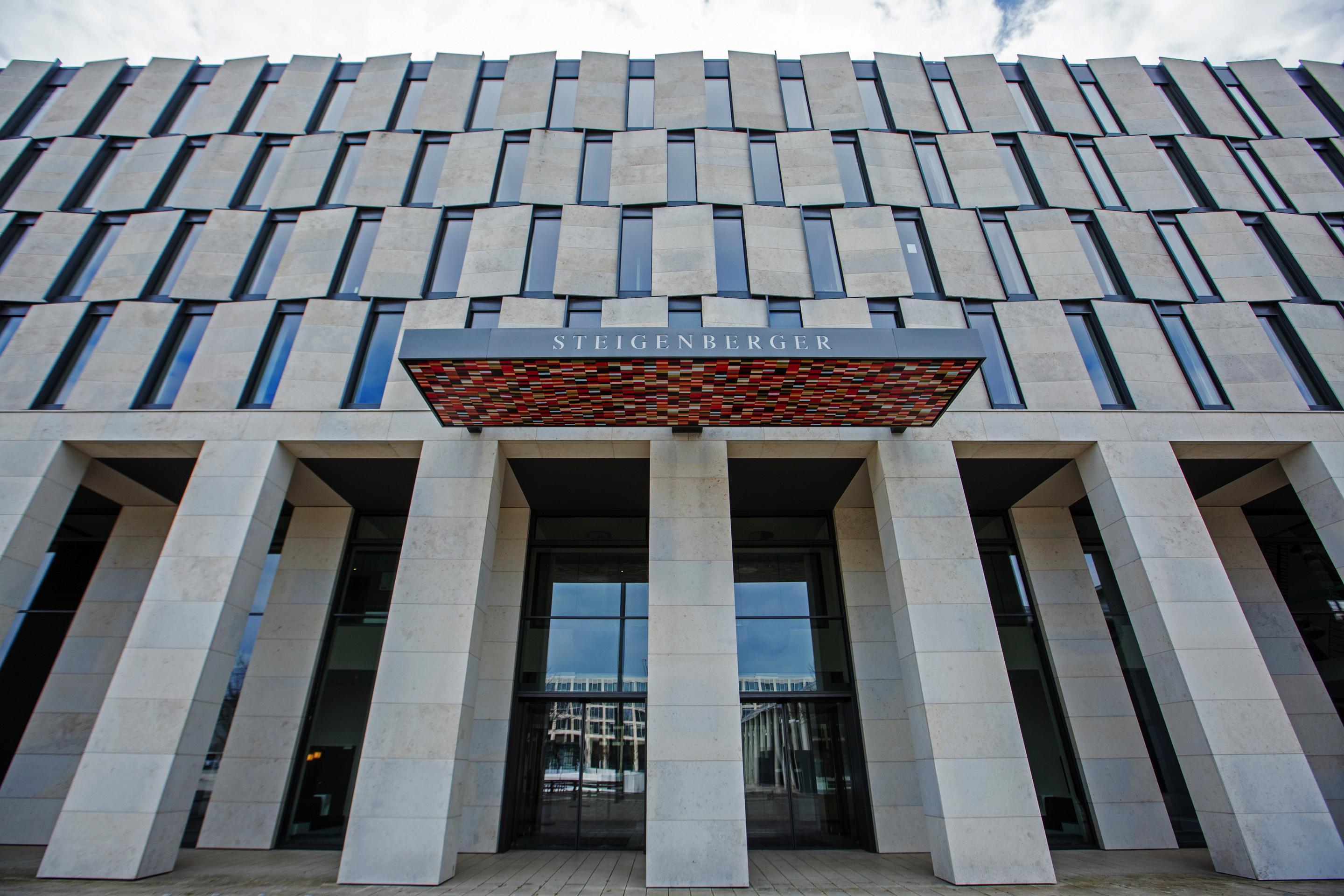 Steigenberger Airport Hotel Berlin Schönefeld Buitenkant foto Steigenberger Munich